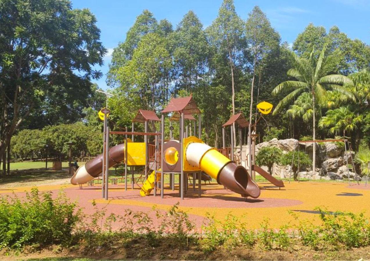 Dpulze Delight Homestay, 1-5 Pax - Dp4 Apartment Cyberjaya