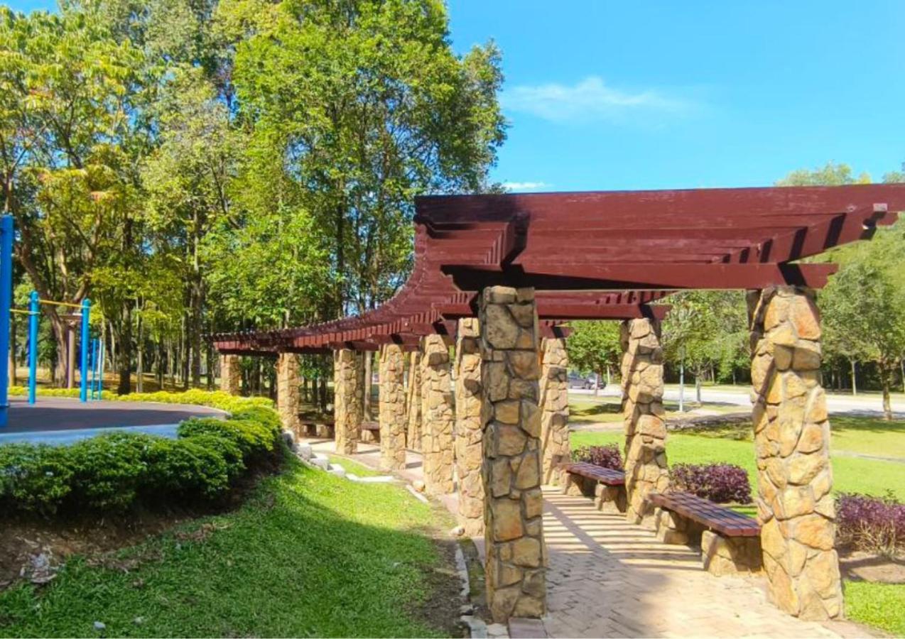 Dpulze Delight Homestay, 1-5 Pax - Dp4 Cyberjaya